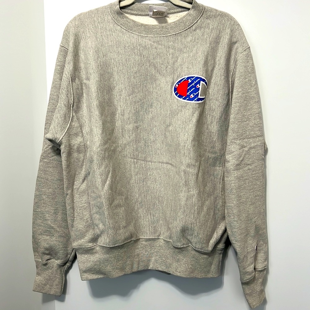 CHAMPION | Mens Champion Emblem Crew Neck Sweatshirt